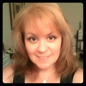 Meet your Posher, Mama Deb